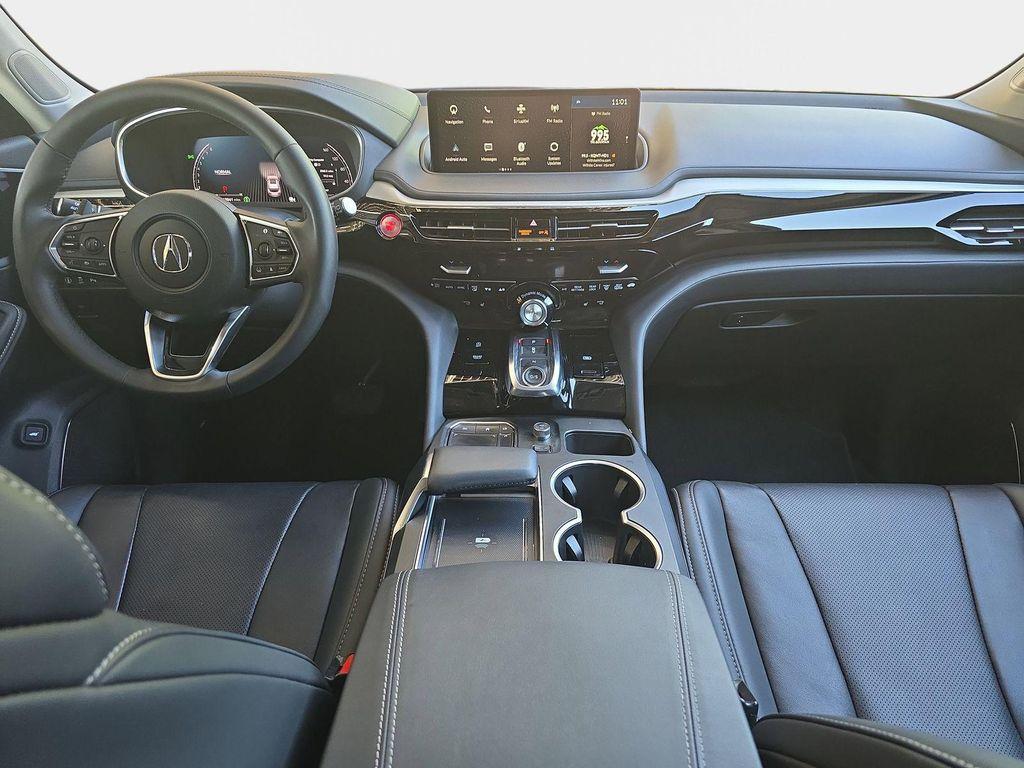 used 2024 Acura MDX car, priced at $44,999