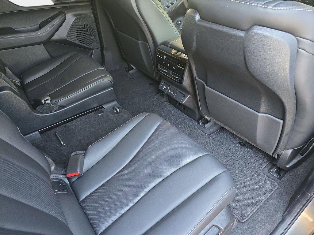 used 2024 Acura MDX car, priced at $44,999