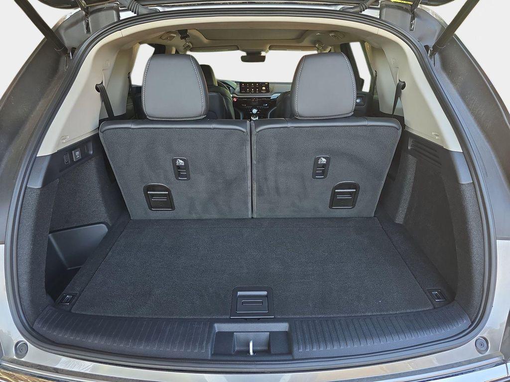 used 2024 Acura MDX car, priced at $44,999