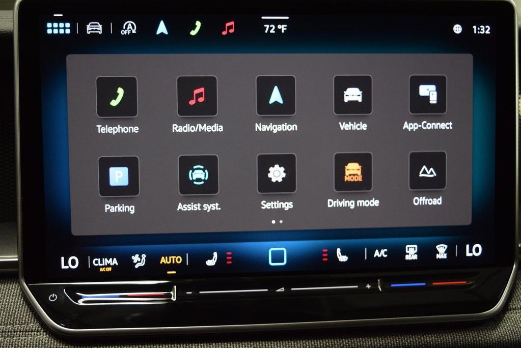 new 2025 Volkswagen Tiguan car, priced at $33,281