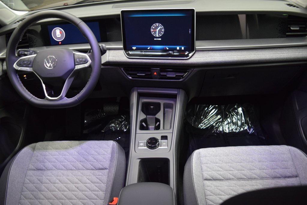 new 2025 Volkswagen Tiguan car, priced at $33,281