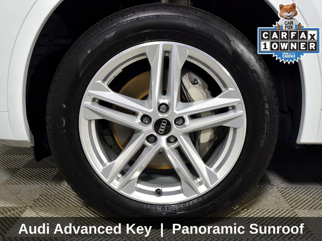 used 2024 Audi Q5 e car, priced at $39,999