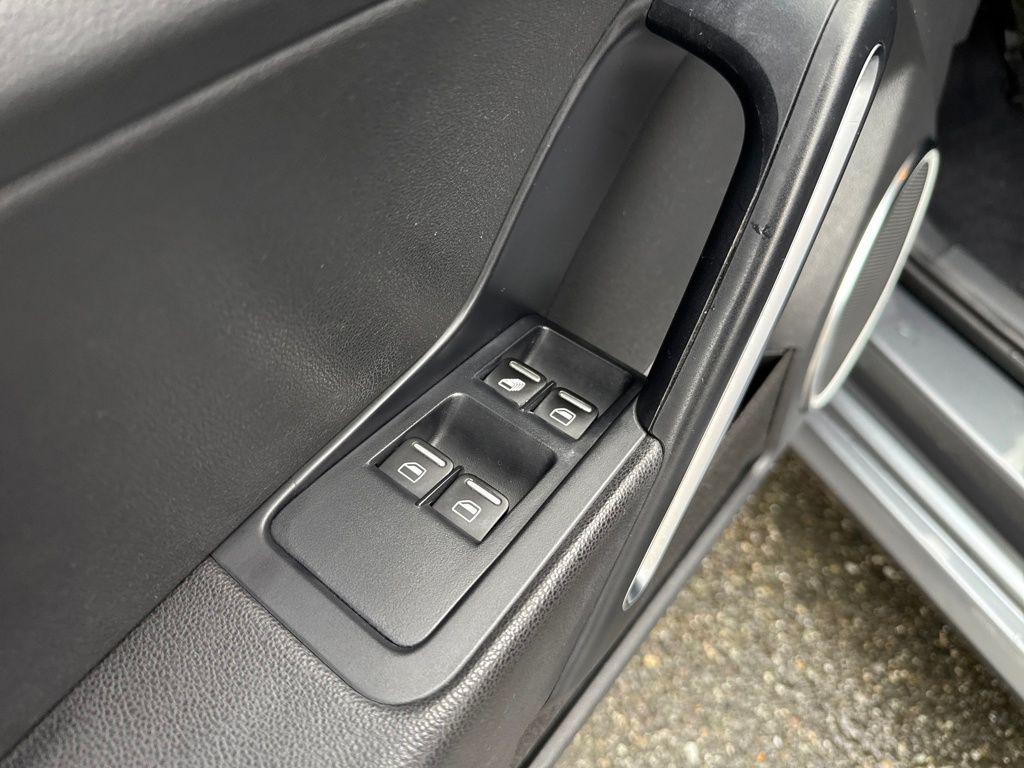 used 2013 Volkswagen Beetle car, priced at $14,499