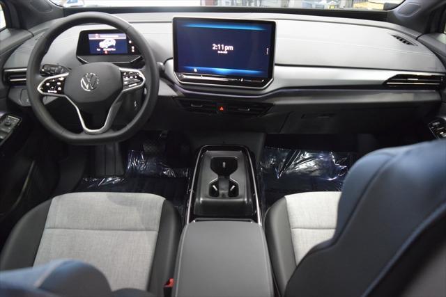 new 2025 Volkswagen ID.4 car, priced at $51,076