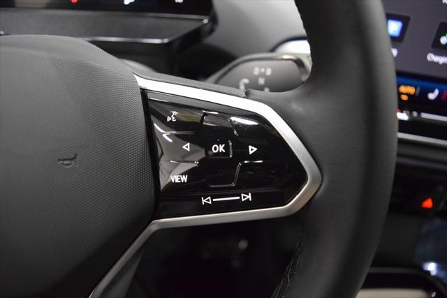 new 2025 Volkswagen ID.4 car, priced at $51,076