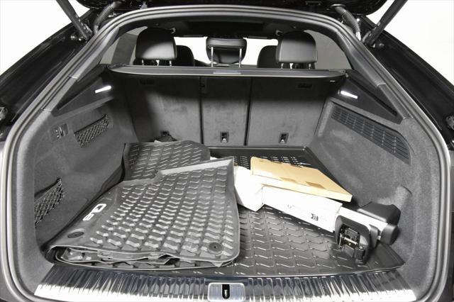 new 2025 Audi Q8 car, priced at $90,805