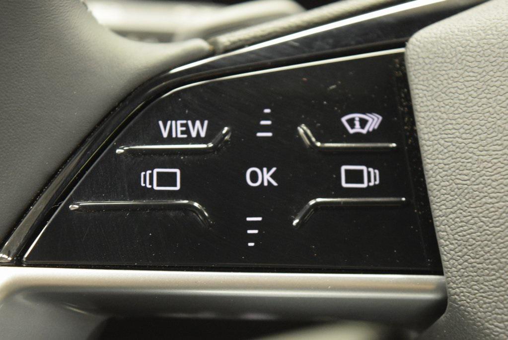 new 2025 Audi Q5 car, priced at $64,460