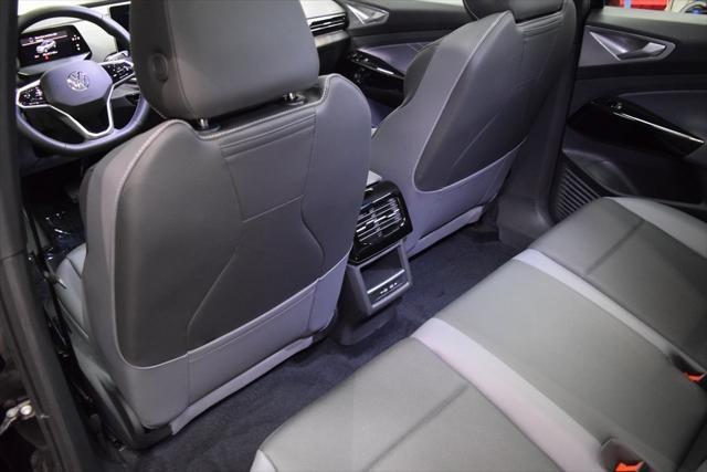 new 2025 Volkswagen ID.4 car, priced at $52,276