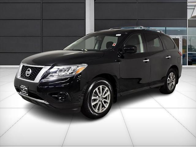 used 2014 Nissan Pathfinder car, priced at $9,799