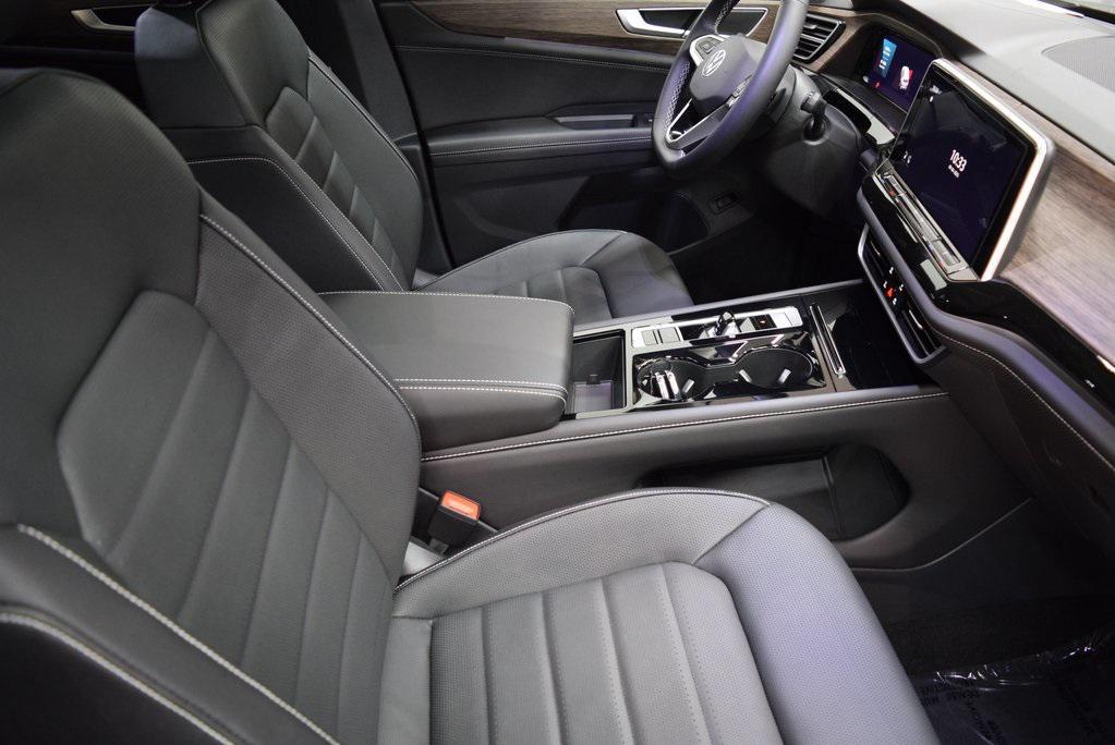 new 2026 Volkswagen Atlas car, priced at $53,489