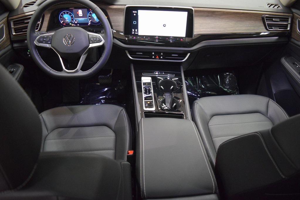 new 2026 Volkswagen Atlas car, priced at $53,489