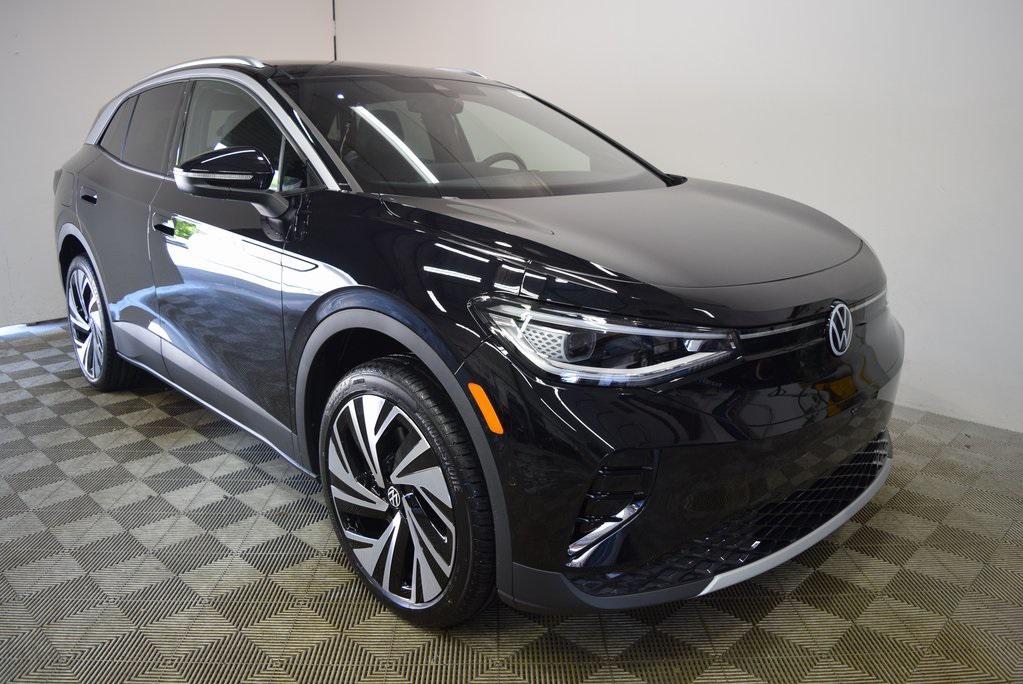 new 2025 Volkswagen ID.4 car, priced at $59,376