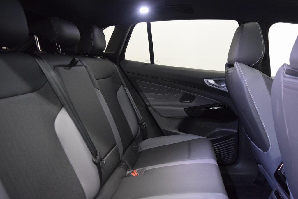 new 2025 Volkswagen ID.4 car, priced at $59,376