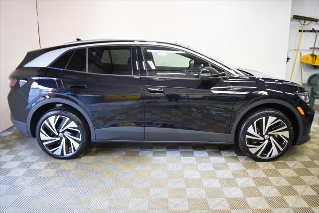 new 2025 Volkswagen ID.4 car, priced at $59,376
