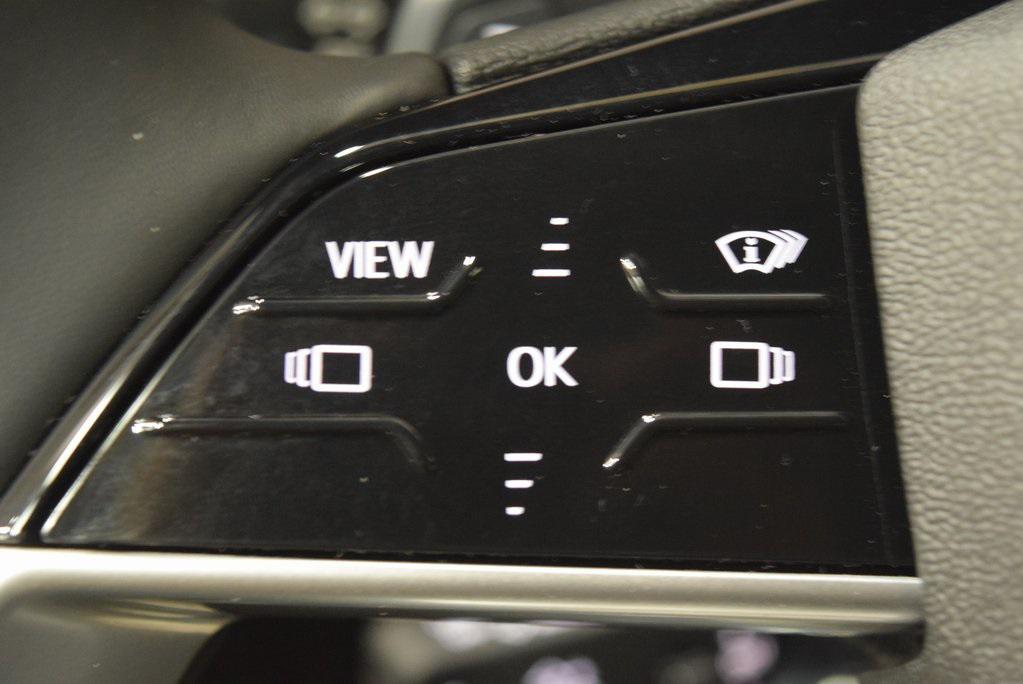 new 2025 Audi Q5 car, priced at $60,440