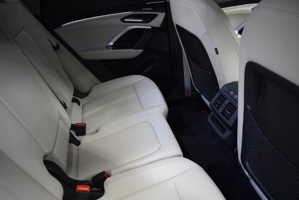 new 2025 Audi Q5 car, priced at $60,440