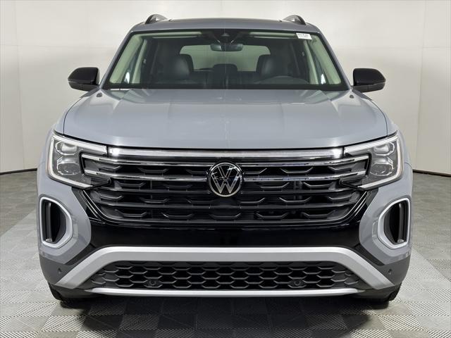 new 2024 Volkswagen Atlas car, priced at $49,719