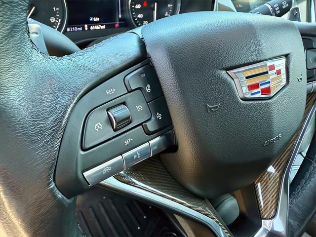 used 2020 Cadillac XT6 car, priced at $31,999