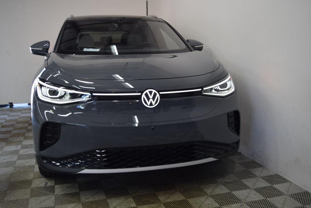 new 2025 Volkswagen ID.4 car, priced at $59,781