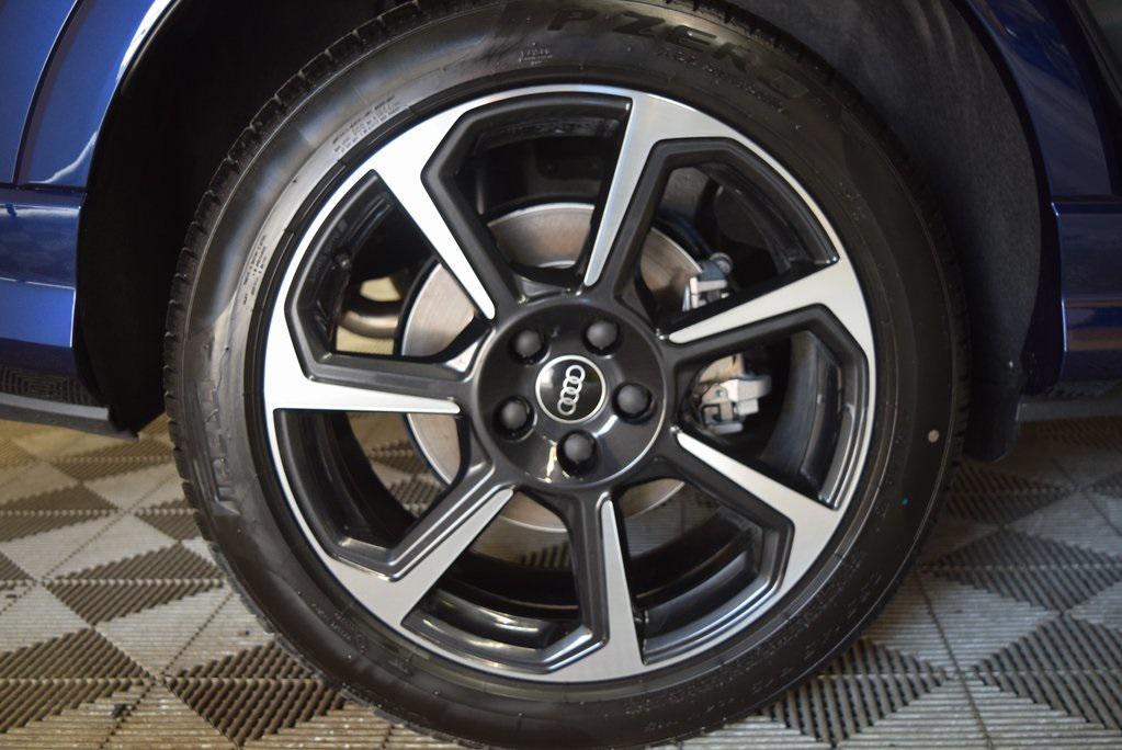new 2025 Audi Q3 car, priced at $47,200