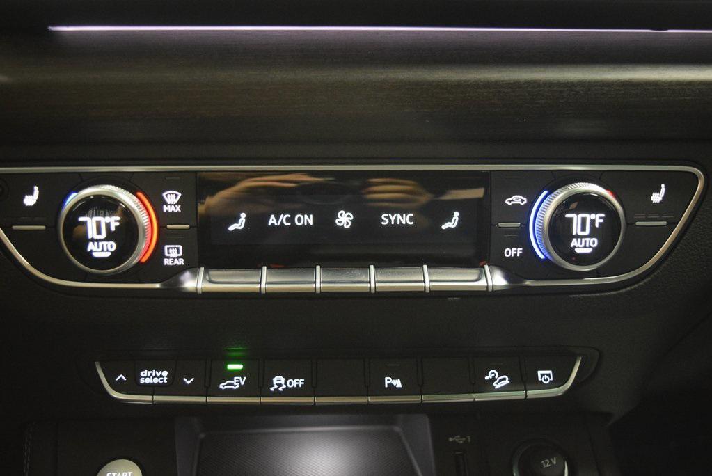 new 2025 Audi Q5 car, priced at $69,475