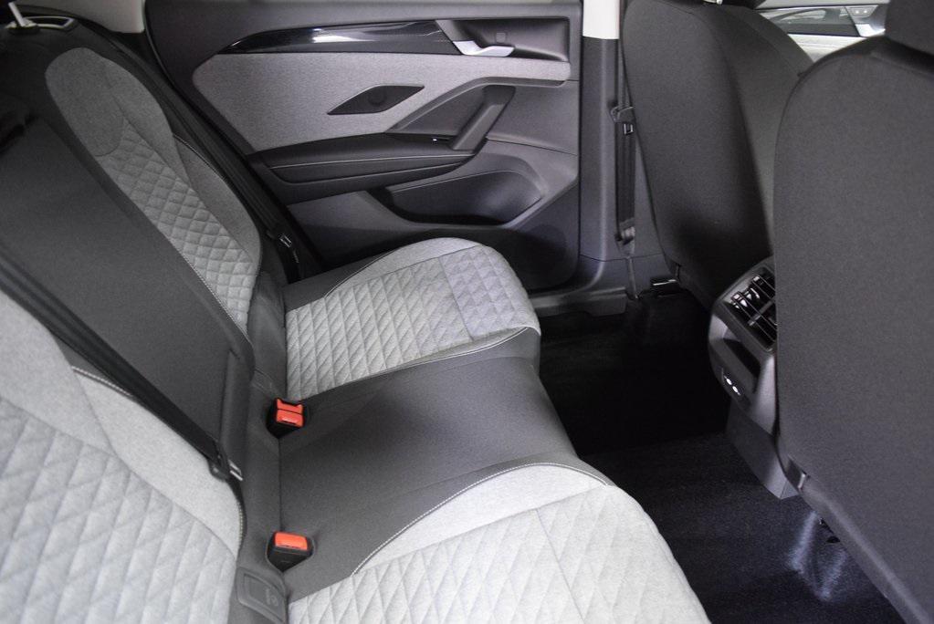 new 2025 Volkswagen Tiguan car, priced at $33,877