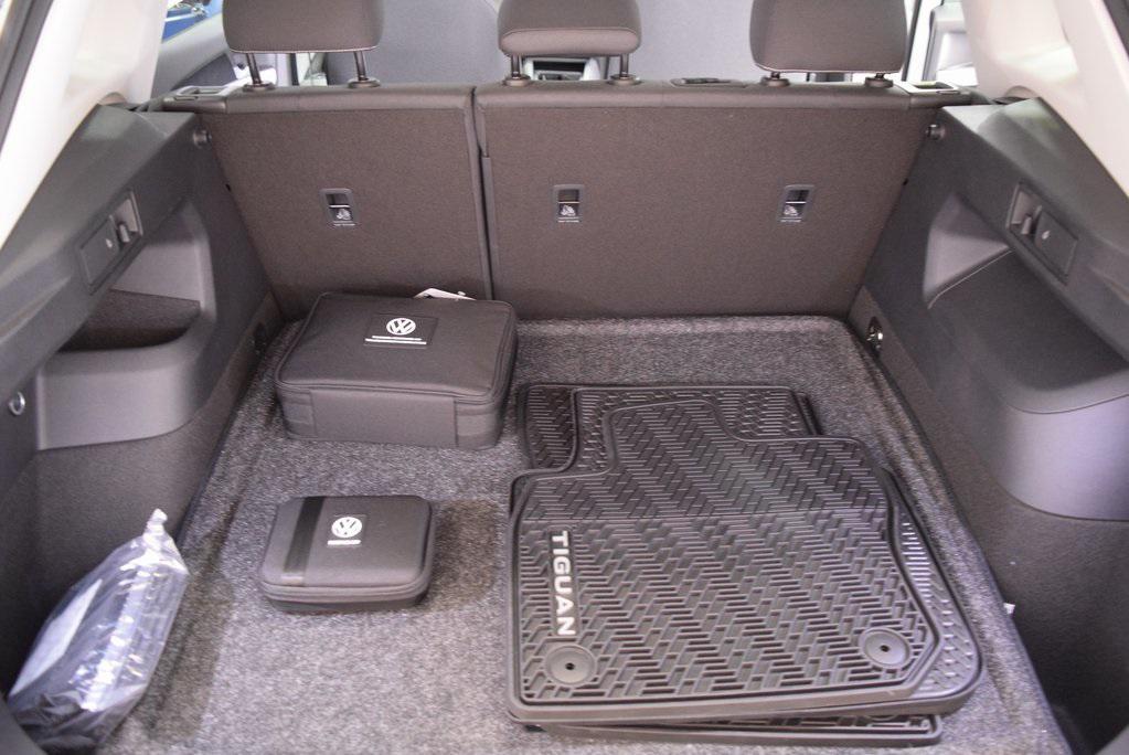 new 2025 Volkswagen Tiguan car, priced at $33,877