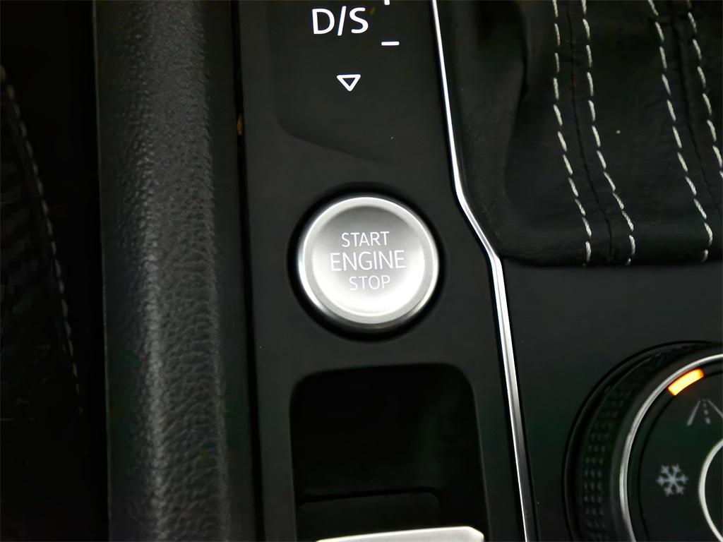 used 2023 Volkswagen Atlas Cross Sport car, priced at $31,499