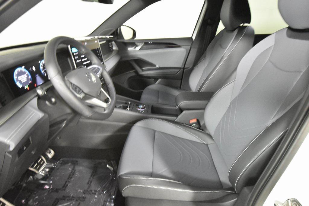 new 2025 Volkswagen Tiguan car, priced at $39,241