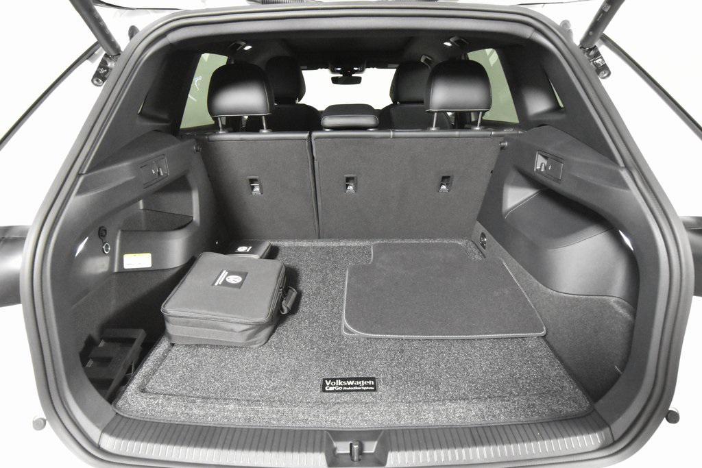 new 2025 Volkswagen Tiguan car, priced at $39,241