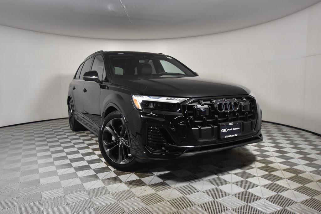 new 2025 Audi Q7 car, priced at $85,100