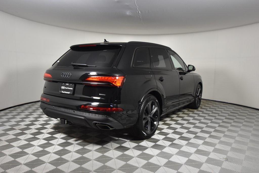 new 2025 Audi Q7 car, priced at $85,100