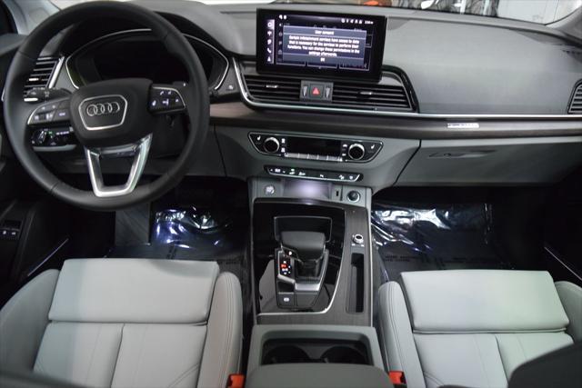new 2025 Audi Q5 car, priced at $67,875