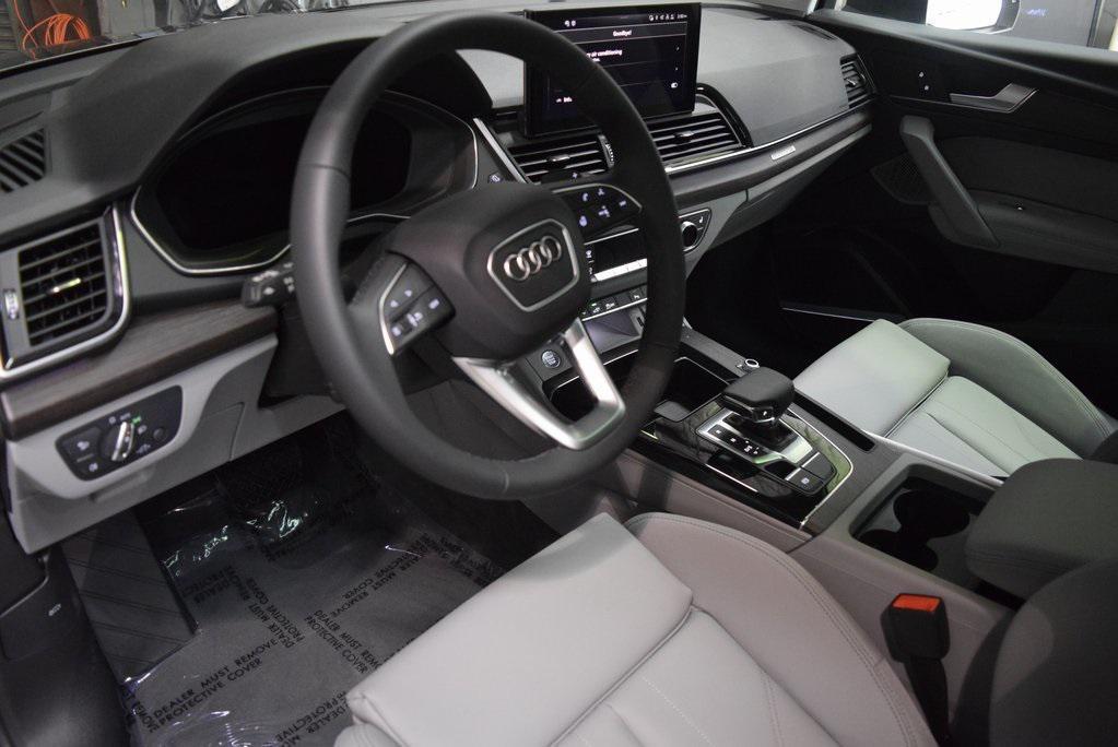 new 2025 Audi Q5 car, priced at $67,875