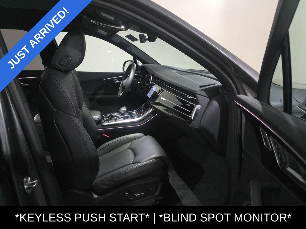 used 2025 Audi Q7 car, priced at $62,999