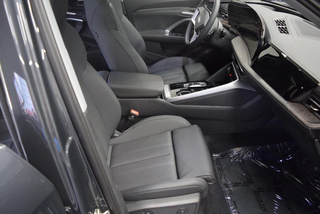 new 2025 Audi Q5 car, priced at $61,300
