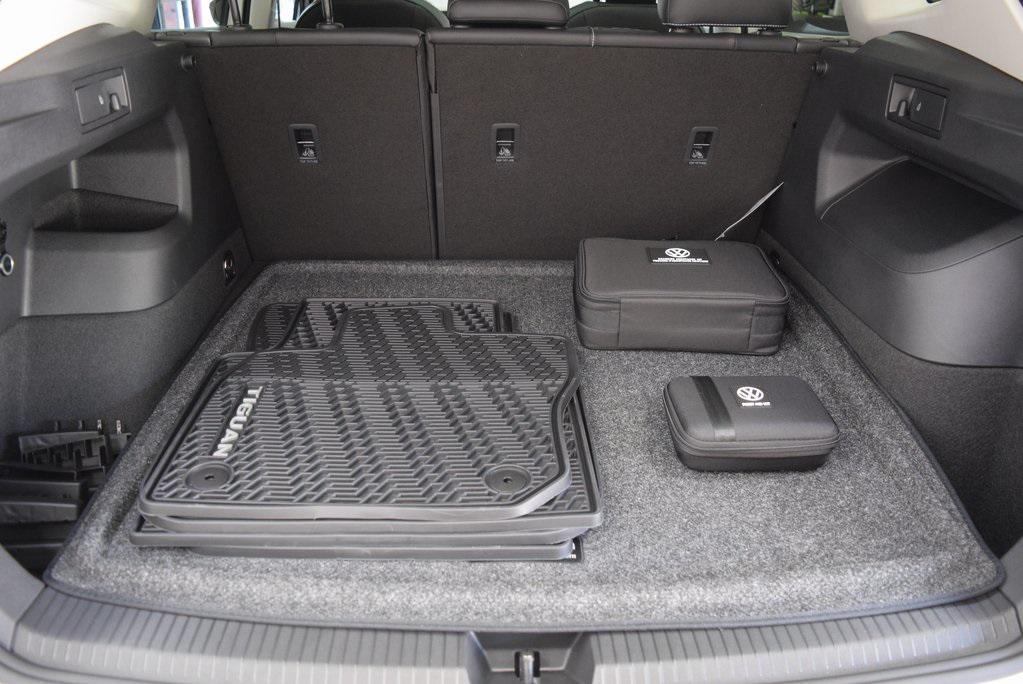 new 2025 Volkswagen Tiguan car, priced at $37,576