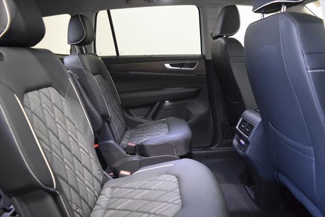 new 2025 Volkswagen Atlas car, priced at $57,394