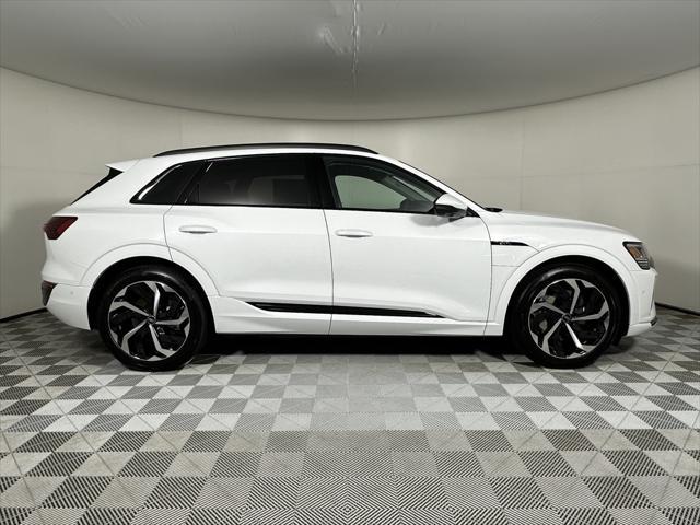 new 2024 Audi Q8 car, priced at $90,615