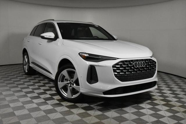 new 2025 Audi Q5 car, priced at $60,975