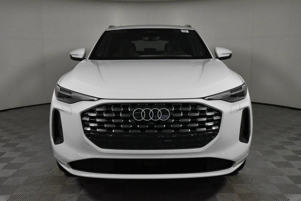 new 2025 Audi Q5 car, priced at $60,975