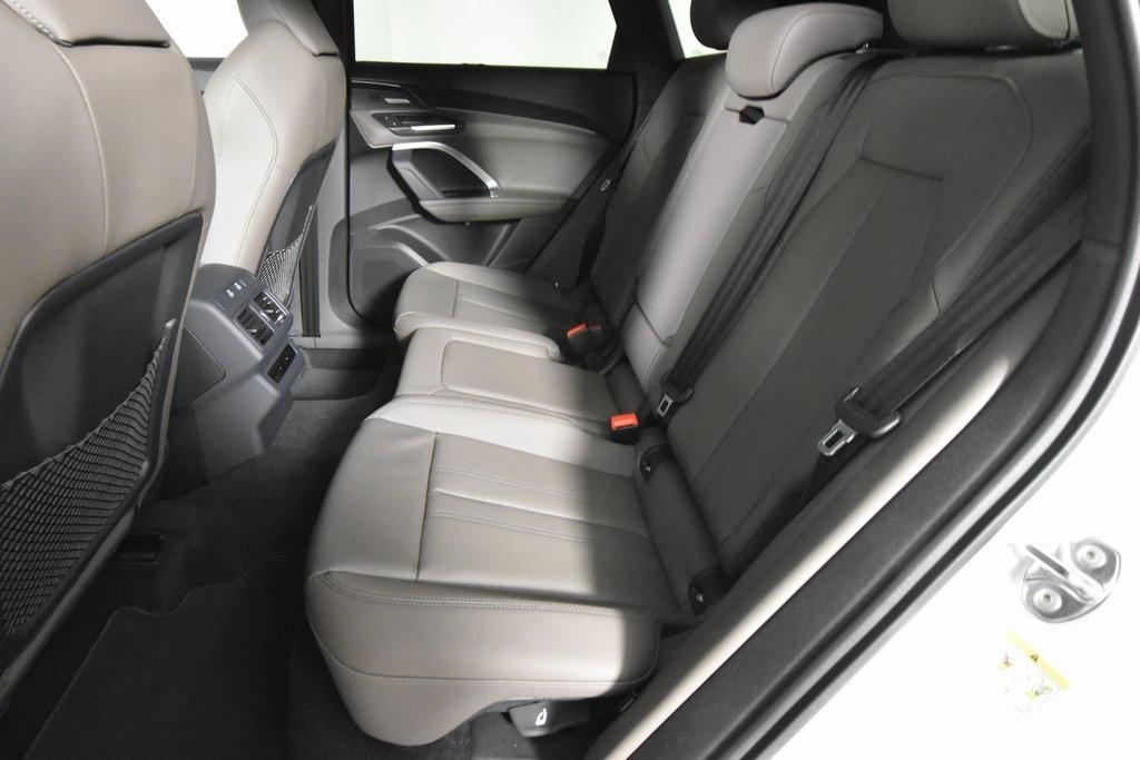 new 2025 Audi Q5 car, priced at $60,975
