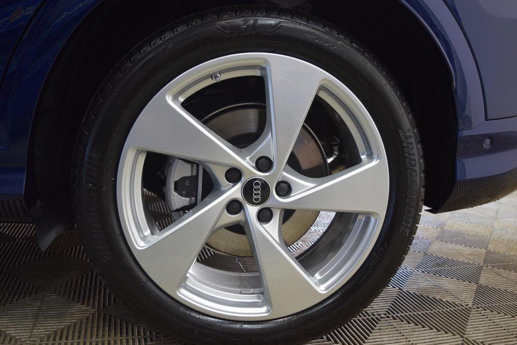 new 2025 Audi Q5 car, priced at $64,990