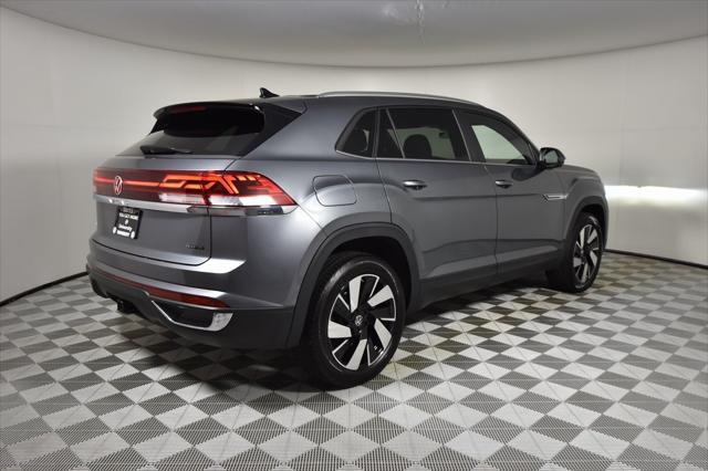 new 2025 Volkswagen Atlas Cross Sport car, priced at $45,656