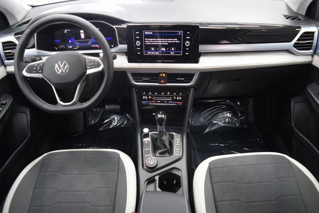 new 2025 Volkswagen Taos car, priced at $32,111