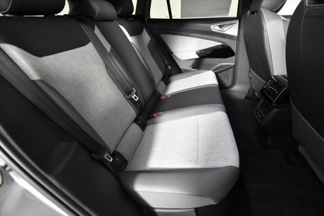 new 2025 Volkswagen ID.4 car, priced at $51,076