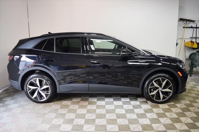 new 2025 Volkswagen ID.4 car, priced at $56,176