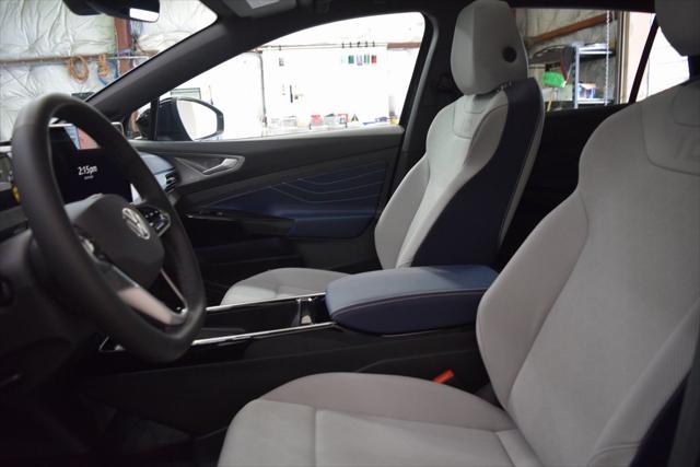 new 2025 Volkswagen ID.4 car, priced at $56,176