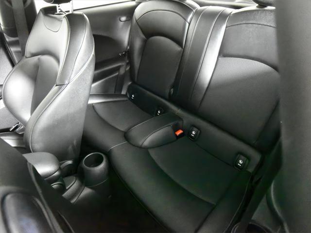 used 2022 MINI Hardtop car, priced at $24,499