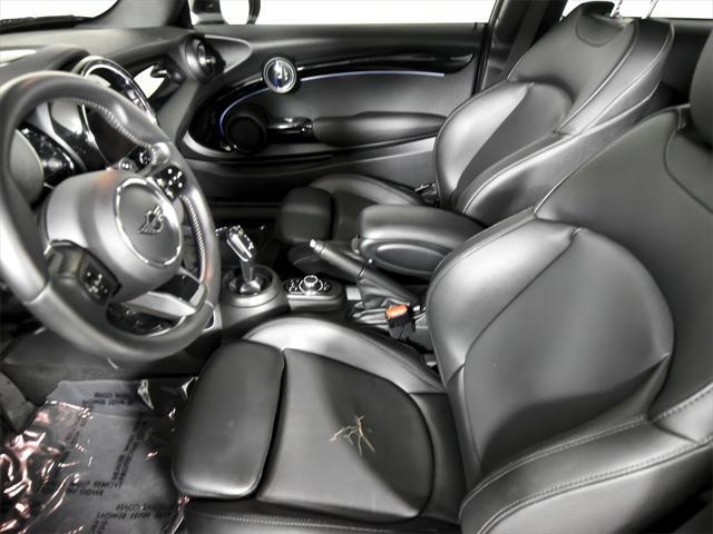 used 2022 MINI Hardtop car, priced at $24,499